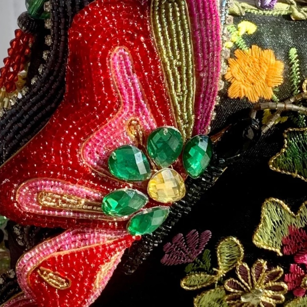 ISO AFRICAN PRINT IN PATCHES BEADED SEQUIN PURSE BAG